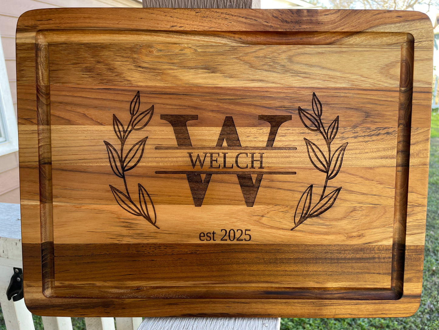 Customized Cutting Boards-Message me on Facebook to place your order!